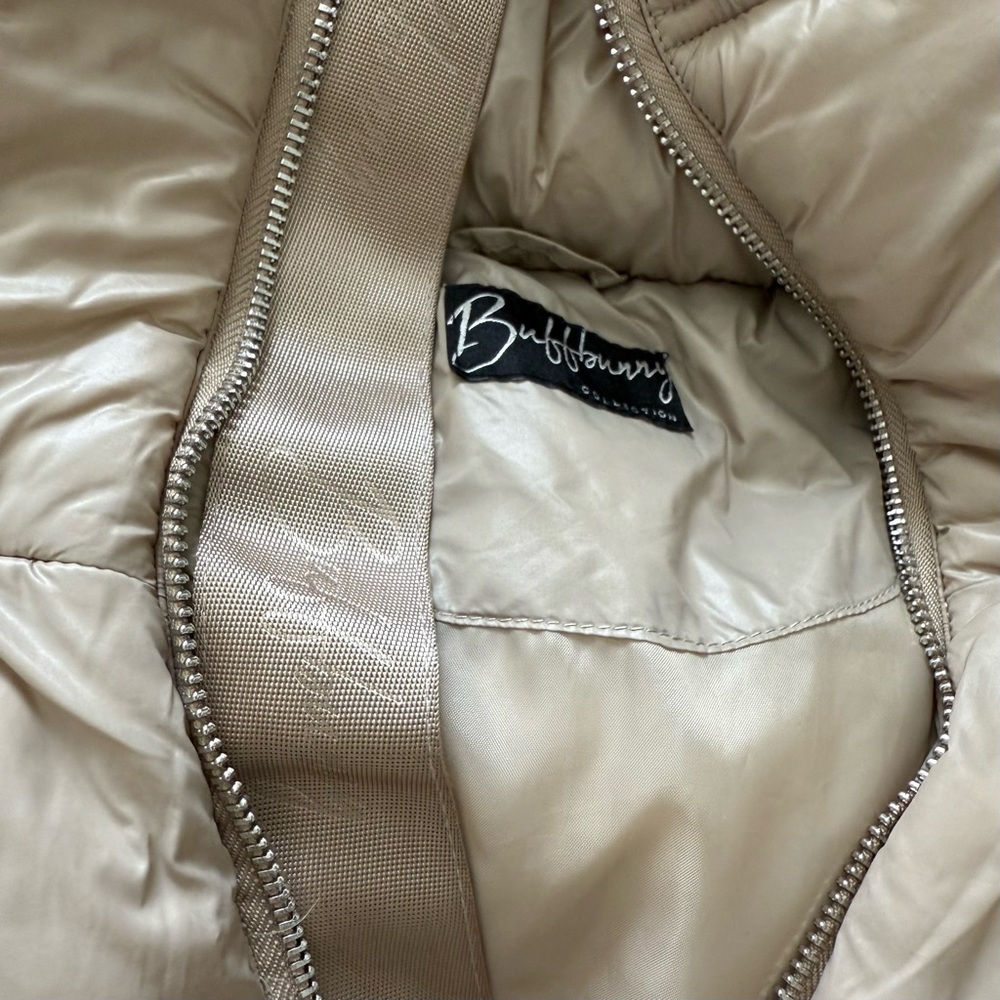 EUC BuffBunny Cream Puffer Jacket with Hood and Chevron Quilting - Picture 5 of 7
